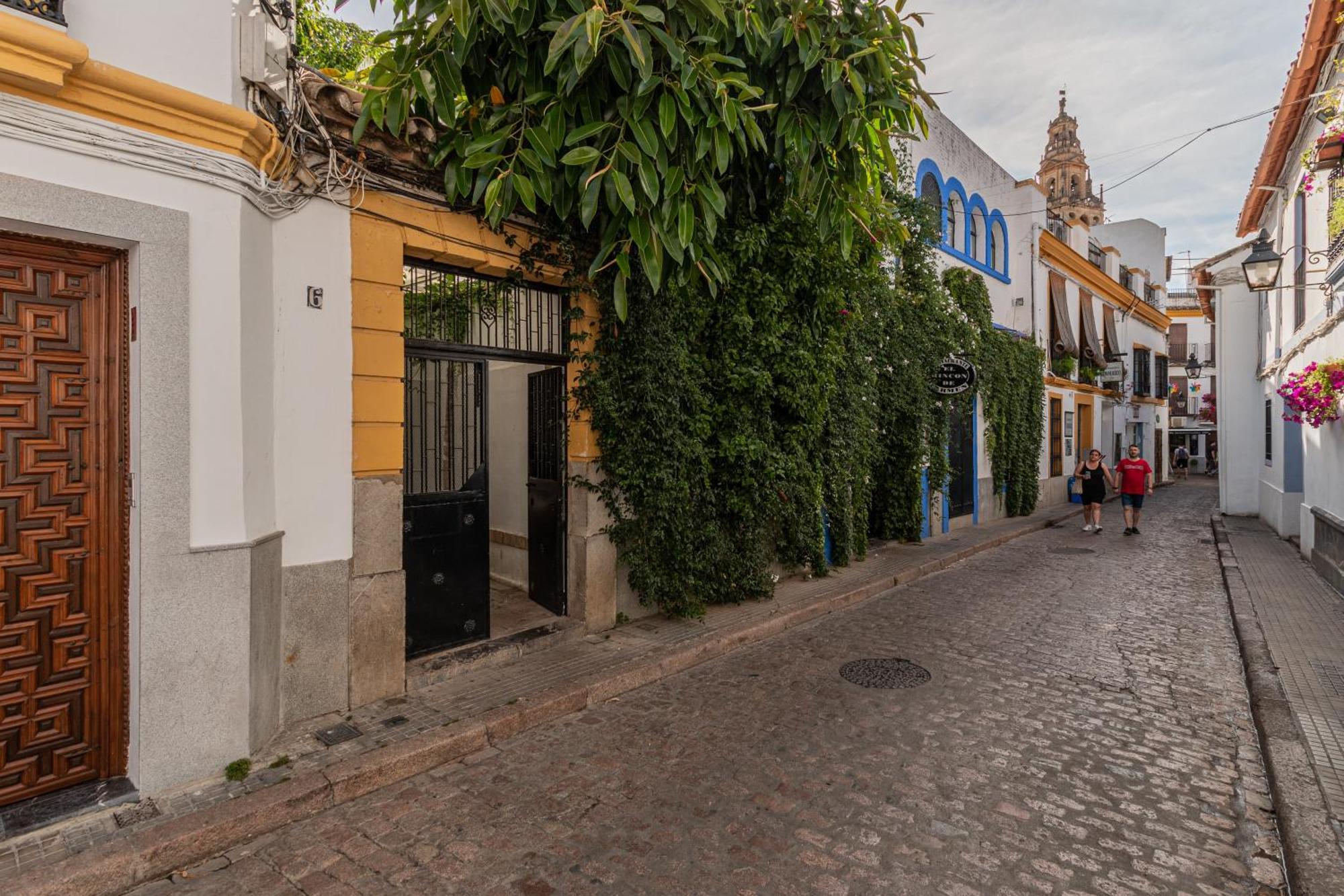 Апартаменты Luxury El Patio De La Juderia Кордова Экстерьер фото